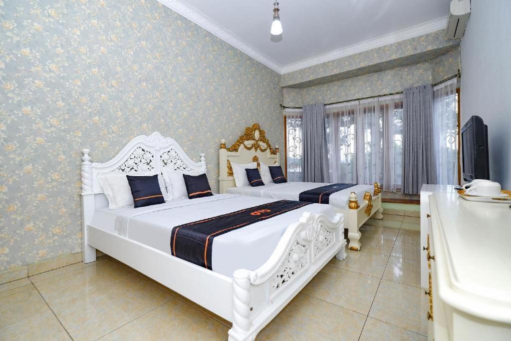 Guest House Gethsemane Salatiga Kültér fotó